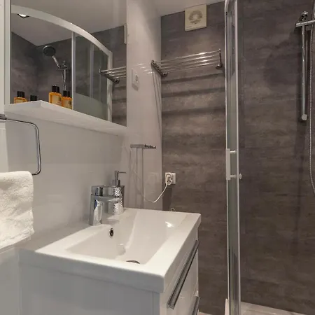 Ac And Fast Wifi Modern Big Emilii Plater 55 * Warsaw